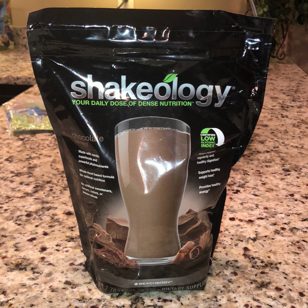 Brand new bag of chocolate shakeology